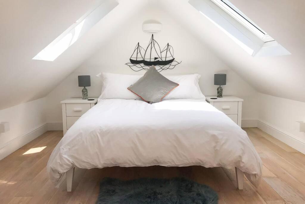 Seabeach Snug Deal Exterior photo